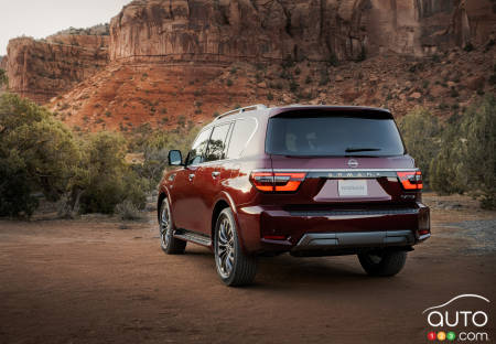 2021 Nissan Armada, three-quarters rear